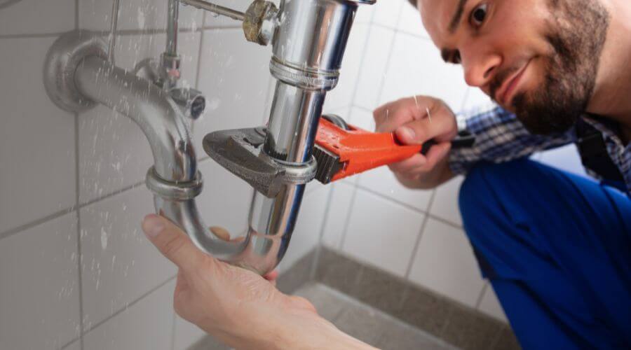 Expert burst pipe repair services in Prague, OK